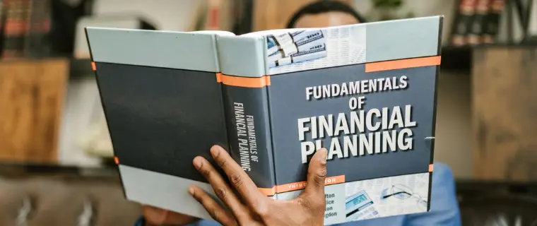 Debt consolidation planning Reading a financial planning guide
